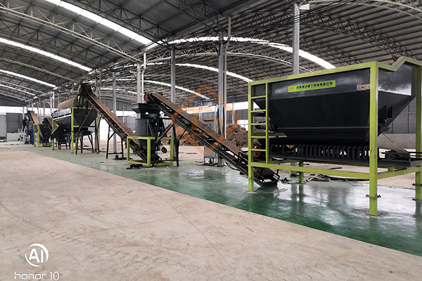 小型豬糞有機(jī)肥生產(chǎn)線