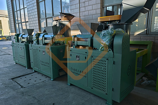 有機(jī)肥粉碎機(jī)設(shè)備不同種類和型號(hào)，維護(hù)安裝措施有何不同