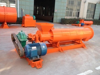 濾泥糠渣臥式有機(jī)肥攪齒轉(zhuǎn)鼓二合一造粒機(jī)