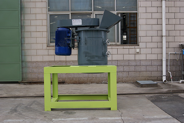 高濕物料立式粉碎機